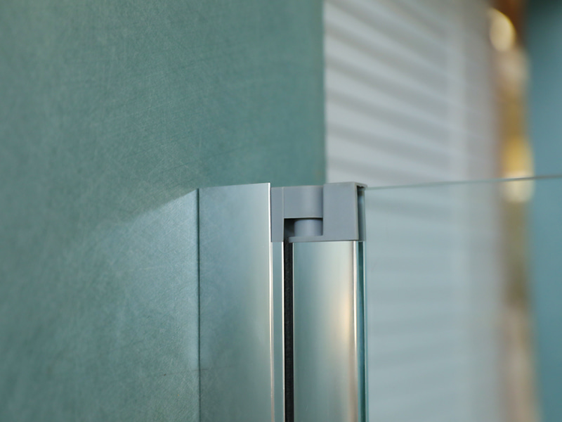 Cabine de Dus LA Inalta Cu Maner Dublu Orificii, Cu Tava Cabine de Dus LA Inalta Cu Maner Dublu Orificii, Cu Tava