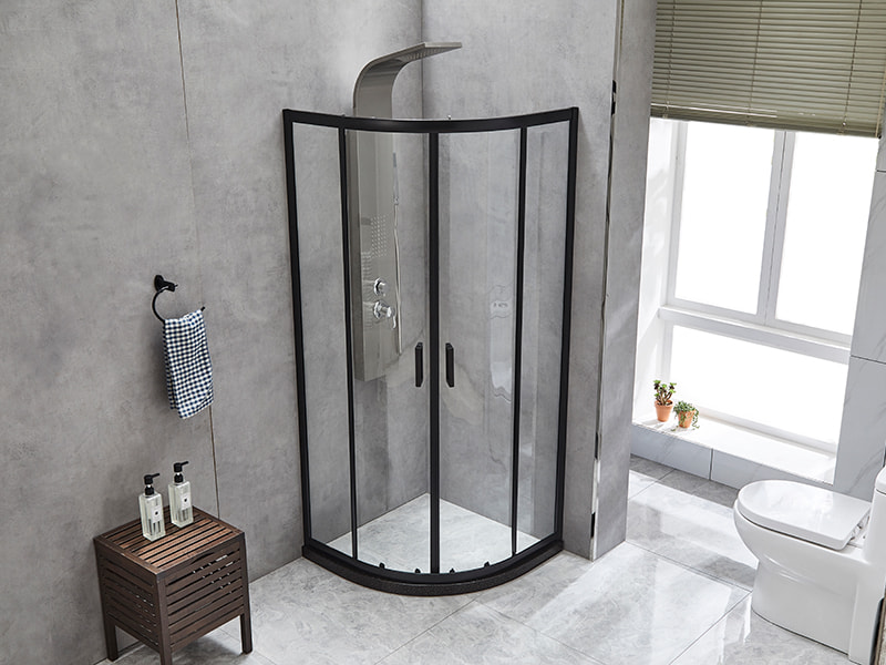 Cabină de duș glisantă SE, sticlă securizată transparentă, profil din aluminiu negru, mâner cu două orificii, fără tavă Cabină de duș glisantă SE, sticlă securizată transparentă, profil din aluminiu negru, mâner cu două orificii, fără tavă